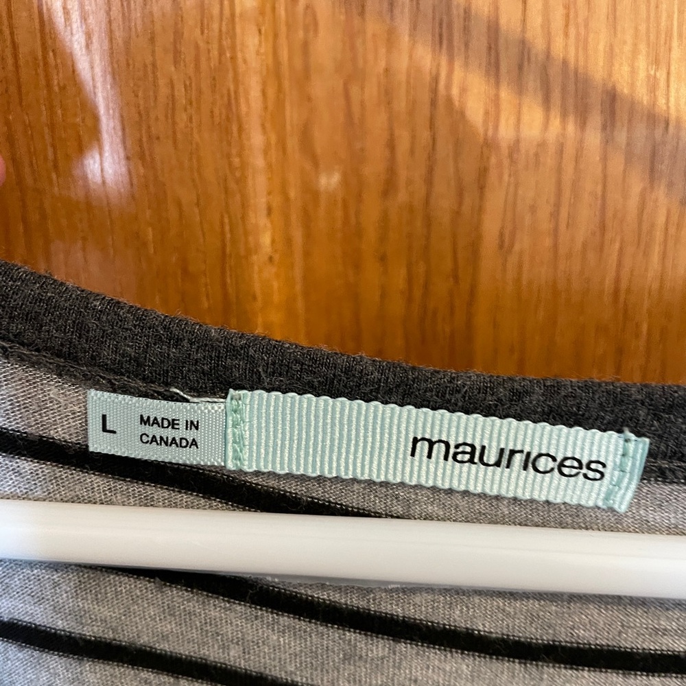 Maurice’s top - Picture 2 of 2